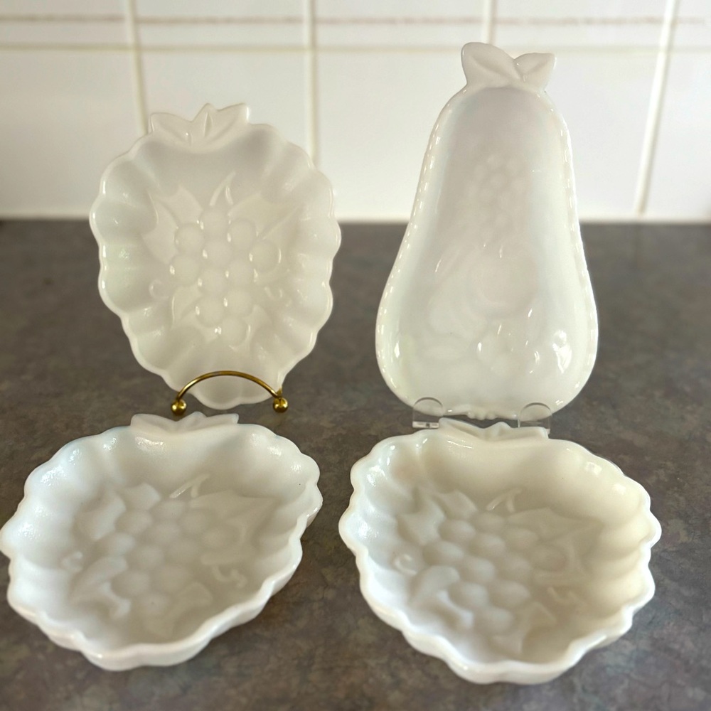 50/60's Hazel Atlas "Blossom" Milk Glass Snack Dishes - 4 - Serveware - Snacks